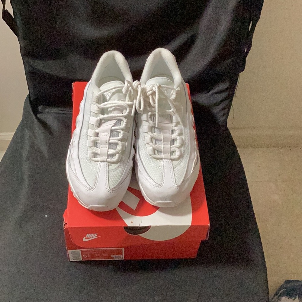 Nike Classic White Athletic Shoes